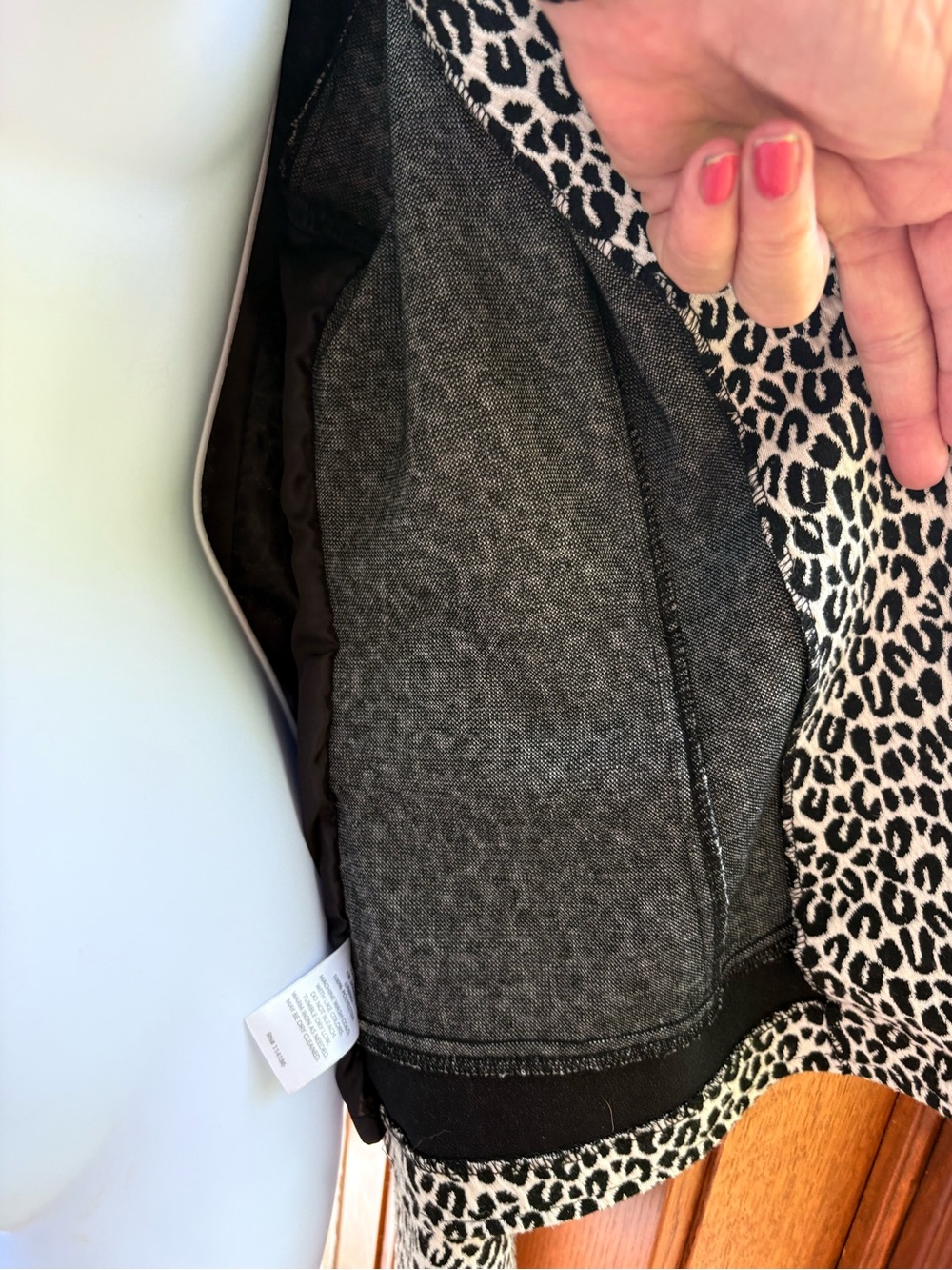 Vintage Marisa Christina Leopard Print Belted Knit Jacket Size Large Knit - Picture 7 of 11